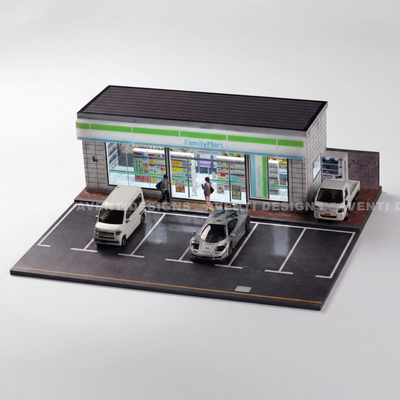 LED FamilyMart Convenience Store Diorama – 1:64 Scale Diecast Display